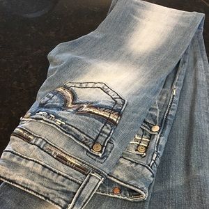 Miss Me distressed bootcut jeans size 27